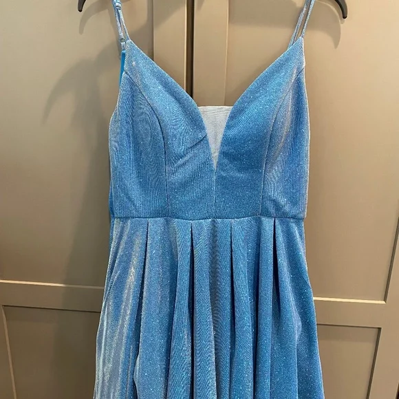 sachin and babi light blue dress Red Homecoming Dresses | Ruby to Burgundy HOCO Dresses